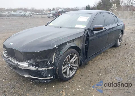 2017 BMW Alpina B7 xDrive из США, поврежденный, VIN WBA7F2C30HG422901